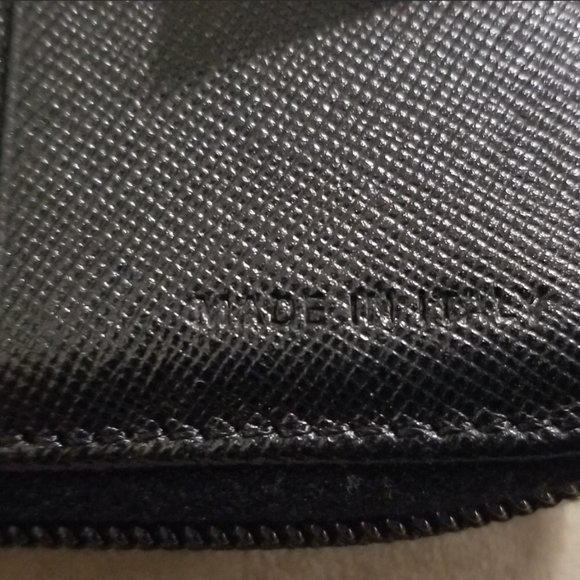 Authentic Prada Tessuto Nylon Wallet - Picture 4 of 7